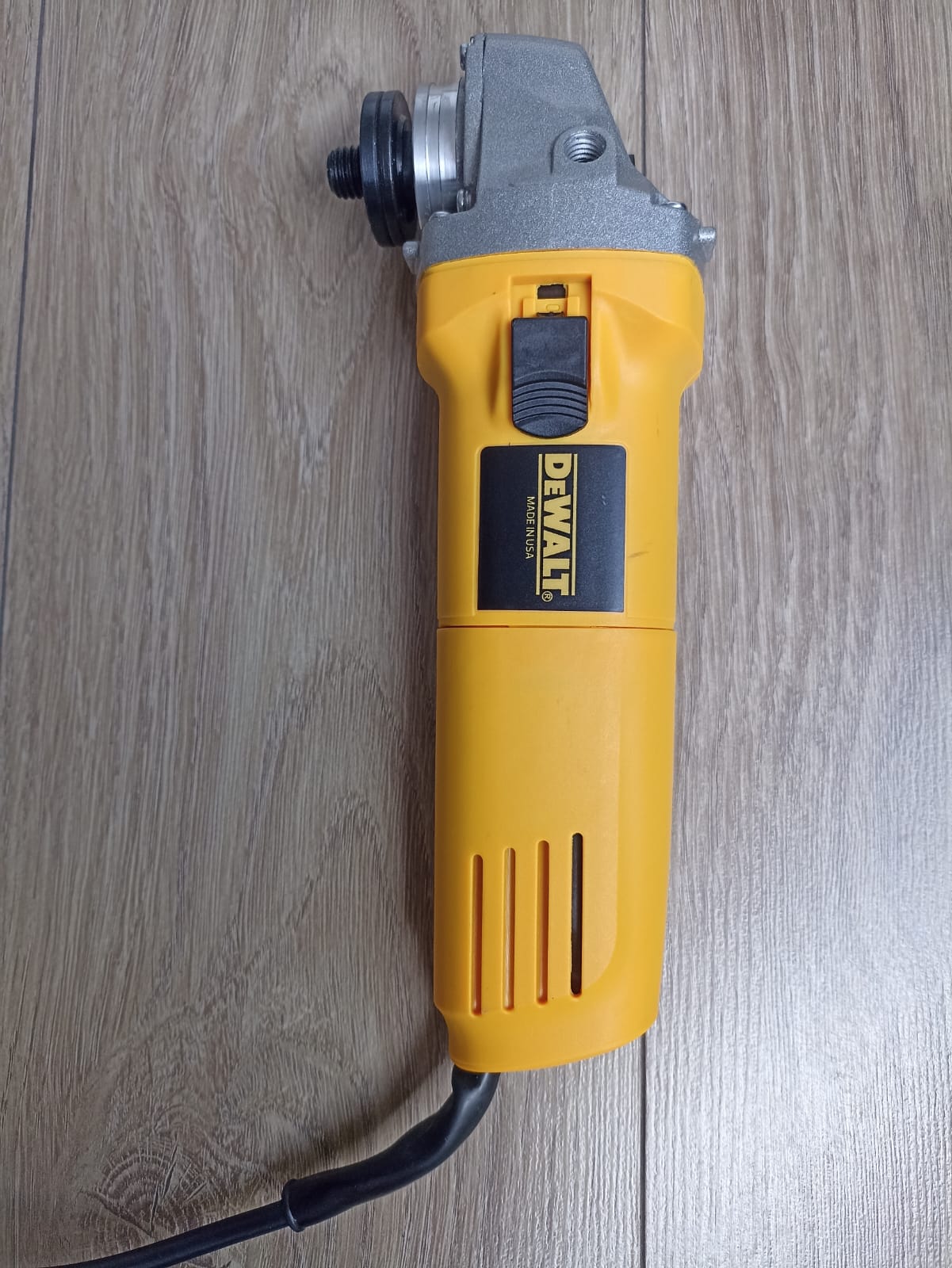 COMBO TALADRO Y PULIDORA VELOCIDADES DW